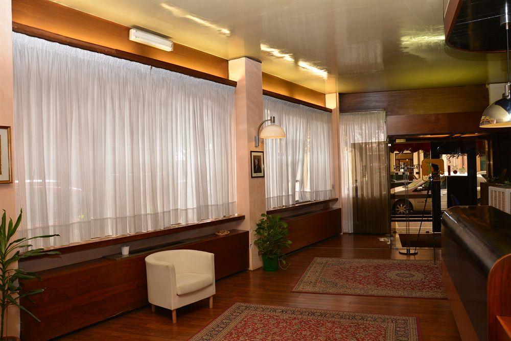 Hotel Salieri Леньяго Экстерьер фото