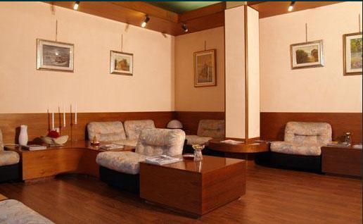 Hotel Salieri Леньяго Экстерьер фото